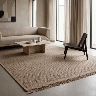 THE DECO FACTORY Tapis en jute artisanal à franges beige naturel 120x160 - style bohème Beige - Publicité THE DECO FACTORY Tapis en jute artisanal à franges beige naturel 120x160 - style bohème Beige - Publicité