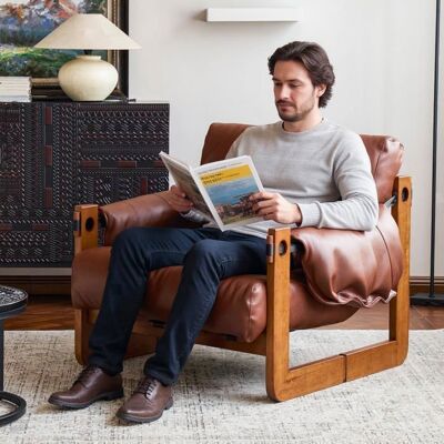 OLEYLUCKLIVE Fauteuil vintage en cuir PU avec accoudoirs et pieds en bois relax pour salon/chambre style lounge lecture marron Marron - Publicité OLEYLUCKLIVE Fauteuil vintage en cuir PU avec accoudoirs et pieds en bois relax pour salon/chambre style lounge lecture marron Marron - Publicité