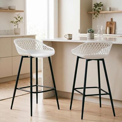 Idimex Lot de 2 tabourets de bar IREK chaise haute cuisine ou comptoir en plastique blanc et métal noir hauteur dassise 75 cm Blanc - Publicité Idimex Lot de 2 tabourets de bar IREK chaise haute cuisine ou comptoir en plastique blanc et métal noir hauteur dassise 75 cm Blanc - Publicité