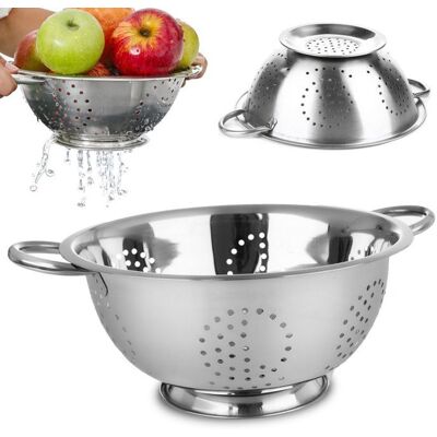 Passoire de cuisine en acier - ORION - 24 cm - Acier inoxydable - Argenté - Poignées ergonomiques - Base stable - Publicité Passoire de cuisine en acier - ORION - 24 cm - Acier inoxydable - Argenté - Poignées ergonomiques - Base stable - Publicité
