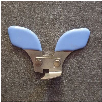Ouvre boite de conserve papillon Inox FRANCE ouvre boite NOGENT Bleu - Publicité Ouvre boite de conserve papillon Inox FRANCE ouvre boite NOGENT Bleu - Publicité