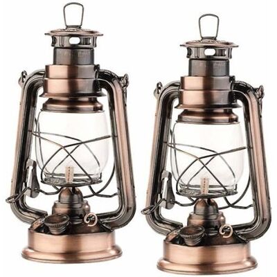 Lampe à pétrole Anika - Lunartec - Aspect bronze - Convivialité - Flamme - Voyage dans le temps - Publicité Lampe à pétrole Anika - Lunartec - Aspect bronze - Convivialité - Flamme - Voyage dans le temps - Publicité