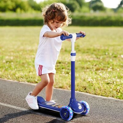 Generic Trottinette enfant 3 Roues Lumineuses LED Hauteur Guidon réglable frein à Friction arrière de 2 à 6 ans Bleu Bleu - Publicité Generic Trottinette enfant 3 Roues Lumineuses LED Hauteur Guidon réglable frein à Friction arrière de 2 à 6 ans Bleu Bleu - Publicité