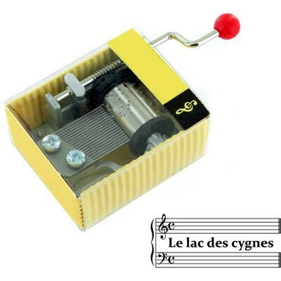LUTECE CREATIONS Le lac des cygnes (P.I. Tchaïkovski) - Boîte à musique / mécanisme / mouvement musical à manivelle dans une boîte en carton - Publicité LUTECE CREATIONS Le lac des cygnes (P.I. Tchaïkovski) - Boîte à musique / mécanisme / mouvement musical à manivelle dans une boîte en carton - Publicité