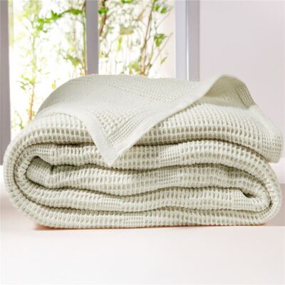 Becquet Couverture tempérée 300 g/m² en coton nid d'abeille blanc ivoire - NID AB 230 x 250 cm unisex - Publicité Becquet Couverture tempérée 300 g/m² en coton nid d'abeille blanc ivoire - NID AB 230 x 250 cm unisex - Publicité