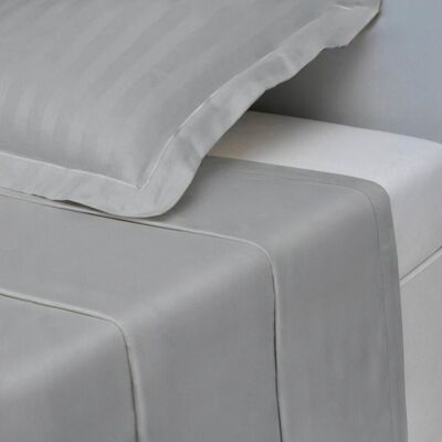 3S. x Tertio Drap plat uni satin de coton - Gris - Perle 240 x 300 cm unisex - Publicité 3S. x Tertio Drap plat uni satin de coton - Gris - Perle 240 x 300 cm unisex - Publicité