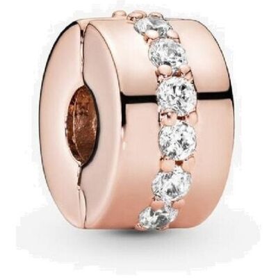 Charm Espaceur Rang Scintillant Pandora Moments female - Publicité Charm Espaceur Rang Scintillant Pandora Moments female - Publicité