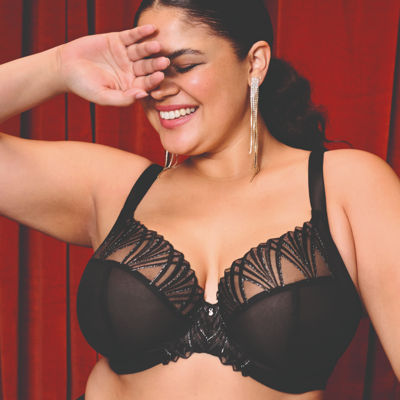 Elomi Soutien-Gorge Plongeant black noir 100G unisex - Publicité Elomi Soutien-Gorge Plongeant black noir 100G unisex - Publicité