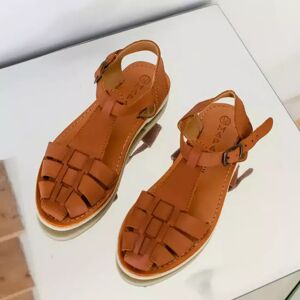 Mapache Sandales femme MATILDA camel en cuir 38 female - Publicité Mapache Sandales femme MATILDA camel en cuir 38 female - Publicité