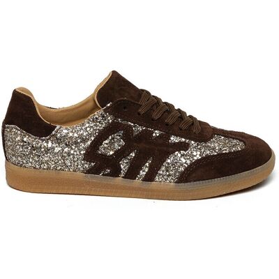 Steve Madden Baskets Femme Or 40 female - Publicité Steve Madden Baskets Femme Or 40 female - Publicité