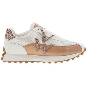 Baskets basses Vanessa Wu 24118CHPE25 Jaune - Publicité Baskets basses Vanessa Wu 24118CHPE25 Jaune - Publicité