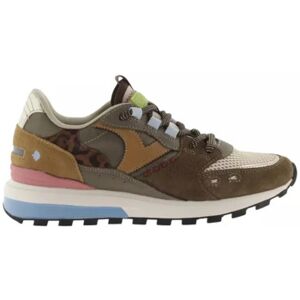 Baskets basses Victoria Baskets Marron - Publicité Baskets basses Victoria Baskets Marron - Publicité