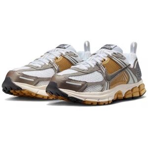 Baskets basses enfant Nike VOMERO 5 GS Multicolore - Publicité Baskets basses enfant Nike VOMERO 5 GS Multicolore - Publicité