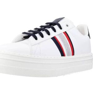 Baskets Victoria 1092145V Blanc - Publicité Baskets Victoria 1092145V Blanc - Publicité