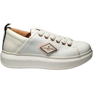 Baskets Alexander Smith e2d_18twt Blanc - Publicité Baskets Alexander Smith e2d_18twt Blanc - Publicité