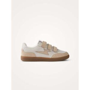 Baskets basses Vanessa Wu Baskets éclair à semelle rétro Osana Beige - Publicité Baskets basses Vanessa Wu Baskets éclair à semelle rétro Osana Beige - Publicité