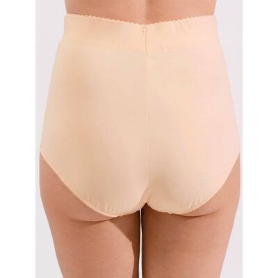 wäschepur Slip gainant taille haute - Publicité wäschepur Slip gainant taille haute - Publicité