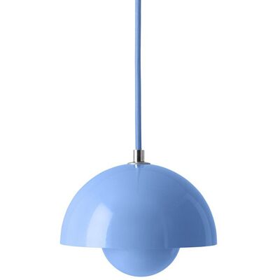 Suspension FlowerPot de Verner Panton - Bleu - 16cm - Publicité Suspension FlowerPot de Verner Panton - Bleu - 16cm - Publicité