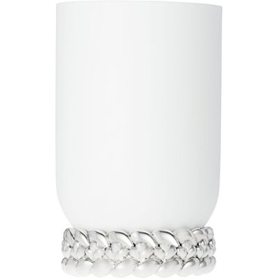 Christofle - Vase Babylone - Blanc - Métal argenté - Designer Mademoiselle Aurélie Bidermann - Publicité Christofle - Vase Babylone - Blanc - Métal argenté - Designer Mademoiselle Aurélie Bidermann - Publicité