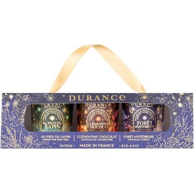 Coffret 3 bougies Au Pied du Sapin, Clémentine Chocolat & Forêt Mystérieuse - Durance - Publicité Coffret 3 bougies Au Pied du Sapin, Clémentine Chocolat & Forêt Mystérieuse - Durance - Publicité