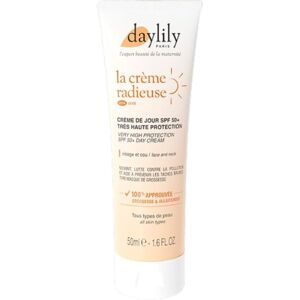 La Crème Radieuse hydratante SPF50+ - Daylily Paris - Publicité La Crème Radieuse hydratante SPF50+ - Daylily Paris - Publicité