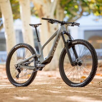 Vélo SCOTT Ransom 930 S GRIS - Publicité Vélo SCOTT Ransom 930 S GRIS - Publicité