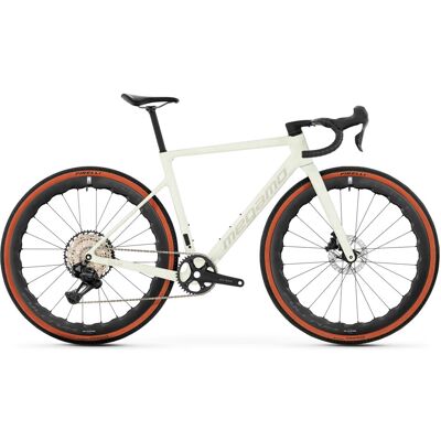 Vélo MEGAMO Silk 03 2026 XL BEIGE - Publicité Vélo MEGAMO Silk 03 2026 XL BEIGE - Publicité
