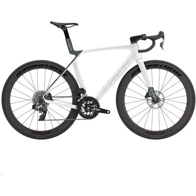 Vélo TREK Madone SL 6 AXS Gen 8 2026 M BLANC - Publicité Vélo TREK Madone SL 6 AXS Gen 8 2026 M BLANC - Publicité