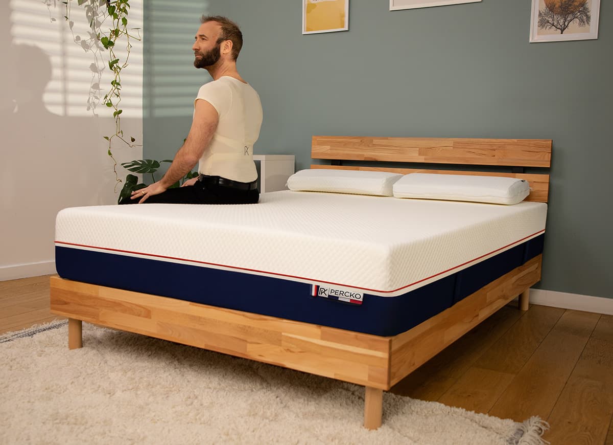 Matelas 140x200cm en mousse à mémoire de forme PERCKO Blanc 140x200cm unisex