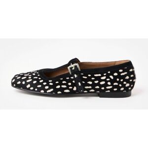 Oliver Bonas Oliver Bonas Black Spotty Animal Print Mary Jane Shoes Black 6 EU 39 - Publicité Oliver Bonas Oliver Bonas Black Spotty Animal Print Mary Jane Shoes Black 6 EU 39 - Publicité