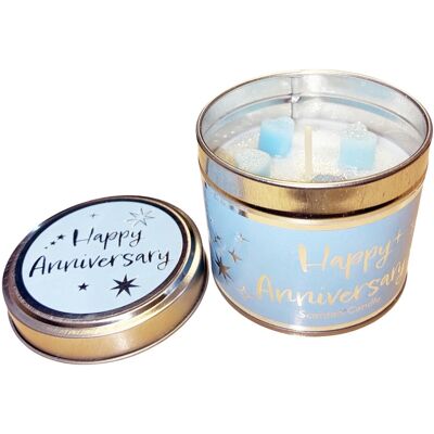 Pms International Bougie Parfumée Souvenir Anniversaire En Boîte, Détail Argent Vanille Et Jasmin - Publicité Pms International Bougie Parfumée Souvenir Anniversaire En Boîte, Détail Argent Vanille Et Jasmin - Publicité