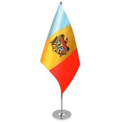 Az Flag Drapeau De Table Prestige Moldavie 22x15cm En Satin - Grand Drapeaux De Bureau M - Publicité Az Flag Drapeau De Table Prestige Moldavie 22x15cm En Satin - Grand Drapeaux De Bureau M - Publicité