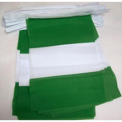 Guirlande de drapeaux nigérians - 6m, 20 drapeaux - Publicité Guirlande de drapeaux nigérians - 6m, 20 drapeaux - Publicité