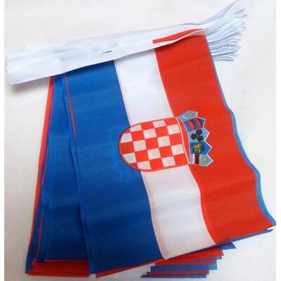 Guirlande de Drapeaux Croates - 6m, 20 Drapeaux, Polyester 21x15cm - Publicité Guirlande de Drapeaux Croates - 6m, 20 Drapeaux, Polyester 21x15cm - Publicité