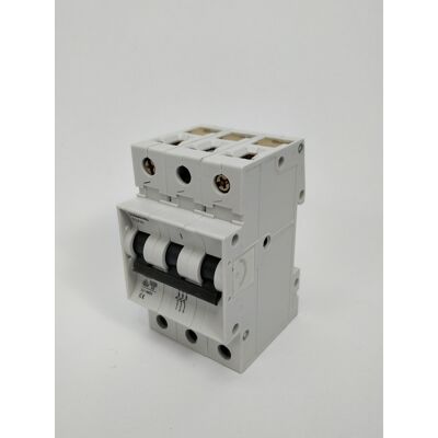 Siemens 5sx2306-7 Disjoncteur 400 V, 6ka, 3p, 6a - Publicité Siemens 5sx2306-7 Disjoncteur 400 V, 6ka, 3p, 6a - Publicité
