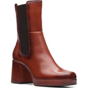 Clarks Pique Up Chelsea Pour Femmes En Cuir Brown - Publicité Clarks Pique Up Chelsea Pour Femmes En Cuir Brown - Publicité