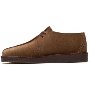 Clarks Desert Trek Pour Hommes En Suede Brown - Publicité Clarks Desert Trek Pour Hommes En Suede Brown - Publicité