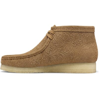 Clarks Wallabee Boot Bottes Chukka Pour Hommes En Suede Brown - Publicité Clarks Wallabee Boot Bottes Chukka Pour Hommes En Suede Brown - Publicité