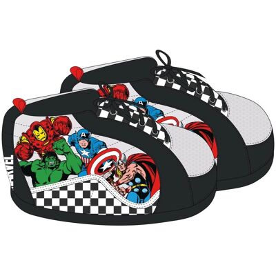 Pantoufles Bottes Marvel Noir - T38/44 Mâle Cerdà - Publicité Pantoufles Bottes Marvel Noir - T38/44 Mâle Cerdà - Publicité