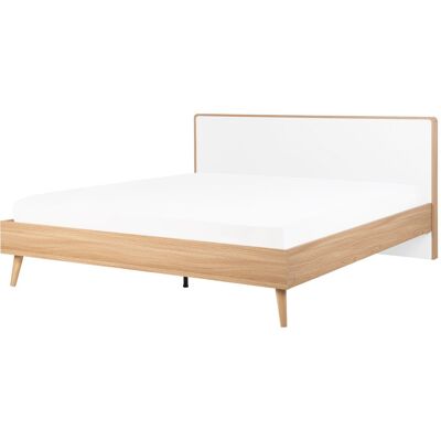 Cadre de lit Beliani SERRIS - Design scandinave - 180x200cm - Blanc - Publicité Cadre de lit Beliani SERRIS - Design scandinave - 180x200cm - Blanc - Publicité