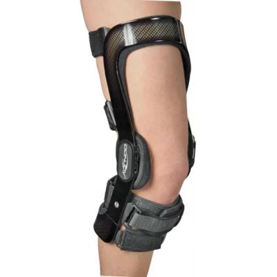 Parapharmacie en ligne > Matériel Médical > Orthopédie > Genouillères Donjoy OA Fullforce Noir Médial - Publicité Parapharmacie en ligne > Matériel Médical > Orthopédie > Genouillères Donjoy OA Fullforce Noir Médial - Publicité