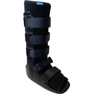 Parapharmacie en ligne > Matériel Médical > Orthopédie > Attelles de cheville et de pied Cizeta Botte d'immobilisation Boots Noire - Publicité Parapharmacie en ligne > Matériel Médical > Orthopédie > Attelles de cheville et de pied Cizeta Botte d'immobilisation Boots Noire - Publicité