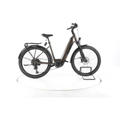 KTM Macina Gran 710 Vélo Électrique de Trekking Cadre bas - 302669 - Publicité KTM Macina Gran 710 Vélo Électrique de Trekking Cadre bas - 302669 - Publicité
