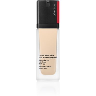 Shiseido - Synchro Skin Foundation SPF30 - 120 Ivory - Foundation - Publicité Shiseido - Synchro Skin Foundation SPF30 - 120 Ivory - Foundation - Publicité