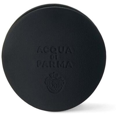 Diffuseur auto Acqua di Parma - Housse en cuir - Diffuseur - Publicité Diffuseur auto Acqua di Parma - Housse en cuir - Diffuseur - Publicité