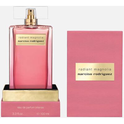 Narciso Rodriguez Magnolia Radieuse Eau de Parfum - Femmes - Publicité Narciso Rodriguez Magnolia Radieuse Eau de Parfum - Femmes - Publicité