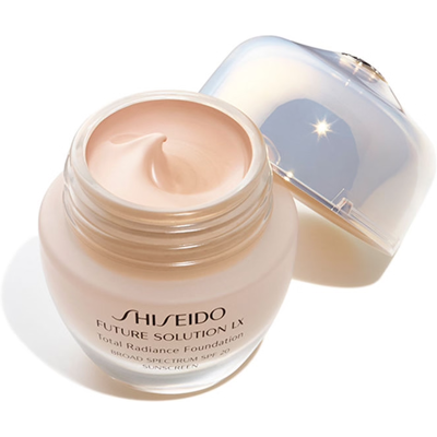 Fondation Shiseido Future Solution LX R02 Rose SPF15 - Publicité Fondation Shiseido Future Solution LX R02 Rose SPF15 - Publicité