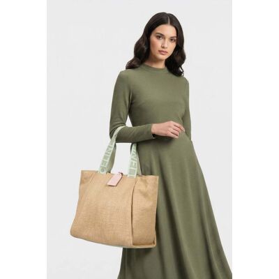 Coccinelle Tote Bag In Leather Taille: OS Cabas Outlet Femme - Publicité Coccinelle Tote Bag In Leather Taille: OS Cabas Outlet Femme - Publicité