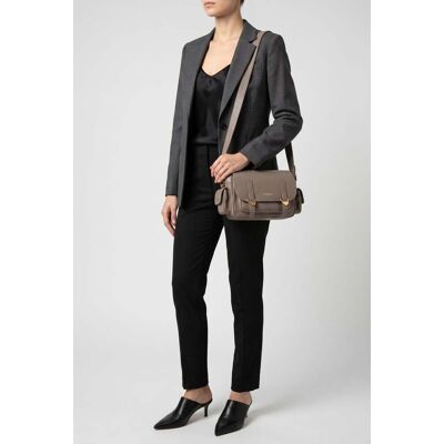 Coccinelle campus Warm Taupe Taille: OS Sacs en bandoulière Outlet Femme Le Noir - Publicité Coccinelle campus Warm Taupe Taille: OS Sacs en bandoulière Outlet Femme Le Noir - Publicité