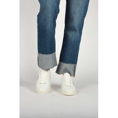 Blackstone Skarn Ray White - Light Blue Taille: 38 Baskets Outlet Femme Blanche - Publicité Blackstone Skarn Ray White - Light Blue Taille: 38 Baskets Outlet Femme Blanche - Publicité